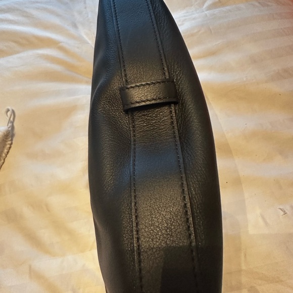 Celine medium supple calfskin Leandre bag in excellent condition. - Picture 6 of 7